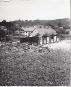 GS016-04-Maler-Lanzenb-Hhnerfarm-k