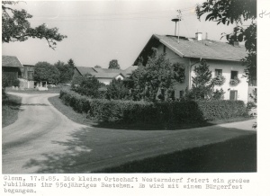 BChr 1985-33 